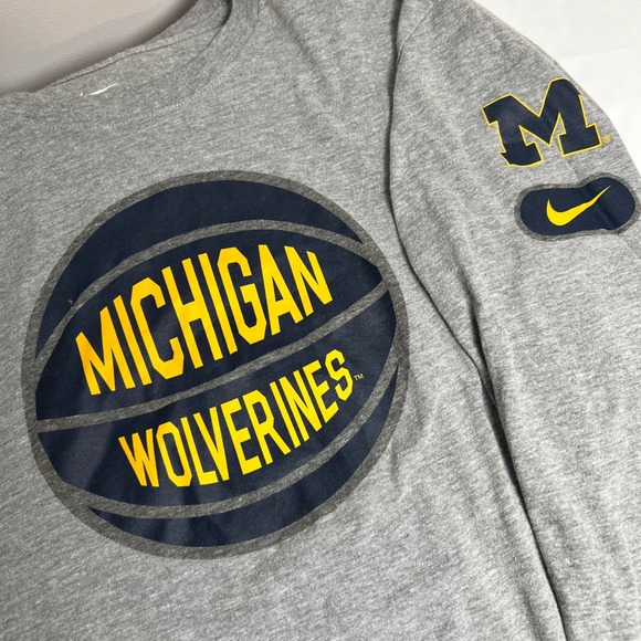 Nike Michigan Wolverines Basketball Long Sleeve T Shirt Men's Small Gray Go Blue - Picture 1 of 7